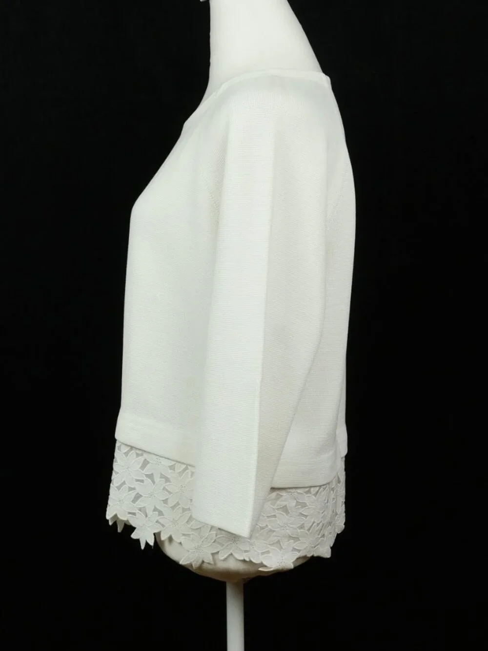 J. Crew Lace Hem Sweater White Size M Boho Casual Top - Picture 5 of 9